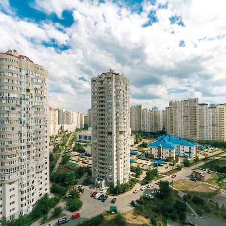 Apartment On Urlovskaya 23A Kiev Esterno foto